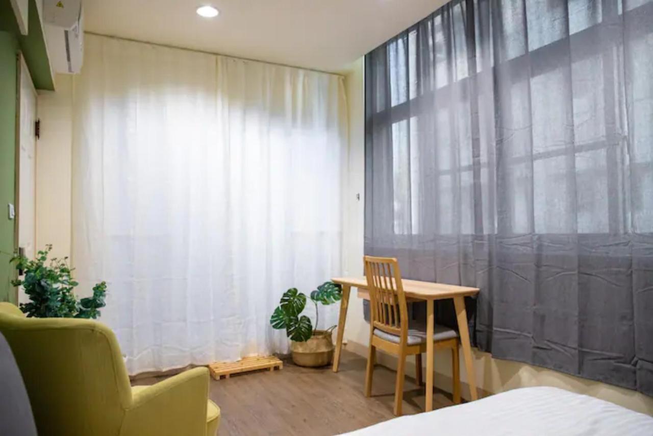 Discover Kh Apartment Каосюн Екстериор снимка
