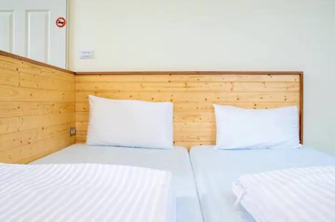 Discover Kh Apartment Каосюн Екстериор снимка
