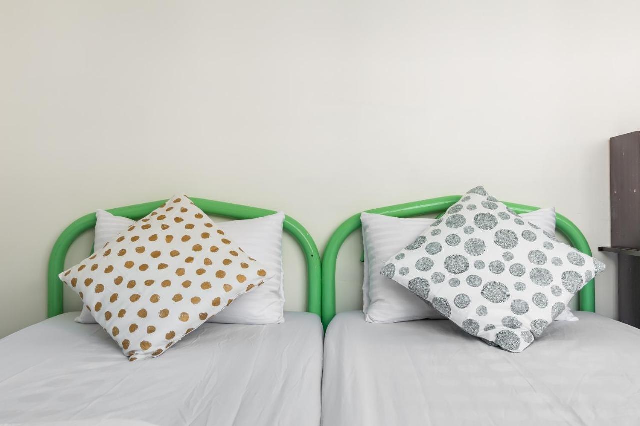 Discover Kh Apartment Каосюн Екстериор снимка